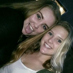 Meet your Posher, Mackenzie